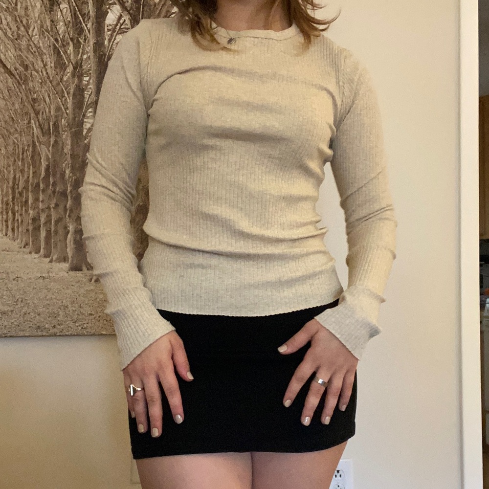NEUTRAL UO LONG SLEEVE